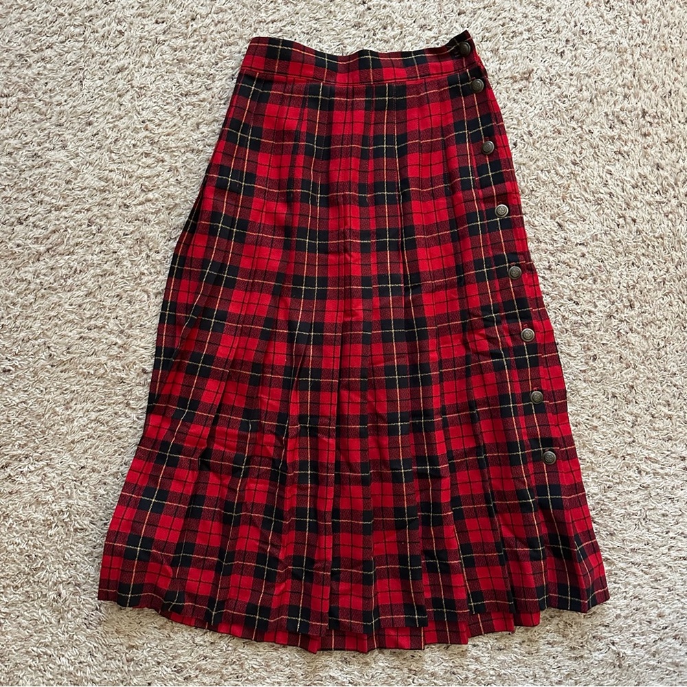 Vintage David Brooks Red Plaid Skirt Pleats Tartan 8P Preppy Academia Buttons